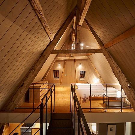Gite La Passerelle - Manoir Le Plessix Madeuc Corseul Экстерьер фото
