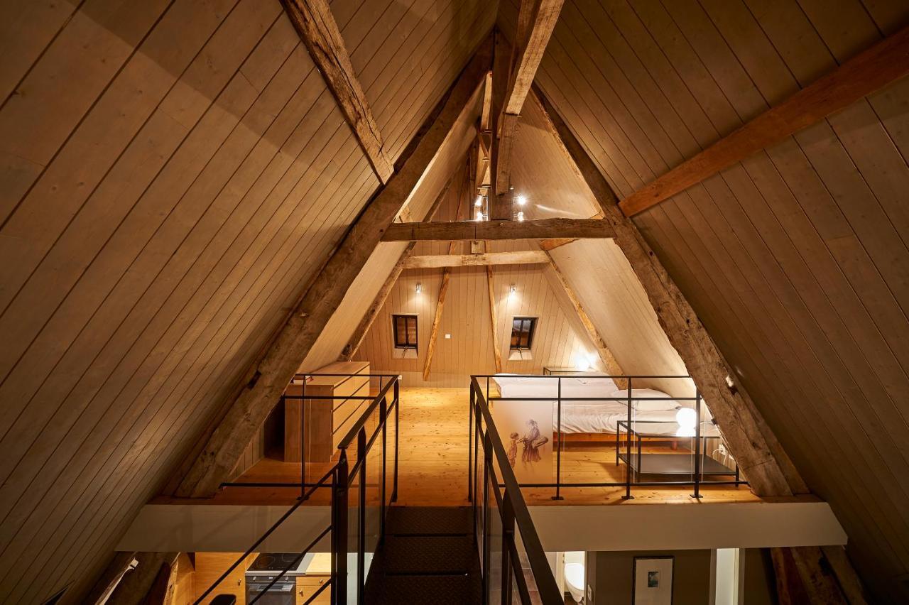 Gite La Passerelle - Manoir Le Plessix Madeuc Corseul Экстерьер фото